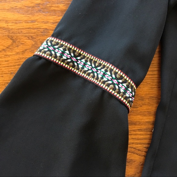 Zouk Bell-Sleeve Top - Picture 3 of 4